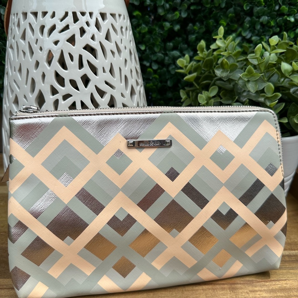 Stella & Dot Silver and Peach Patterned Cosmetic Bag